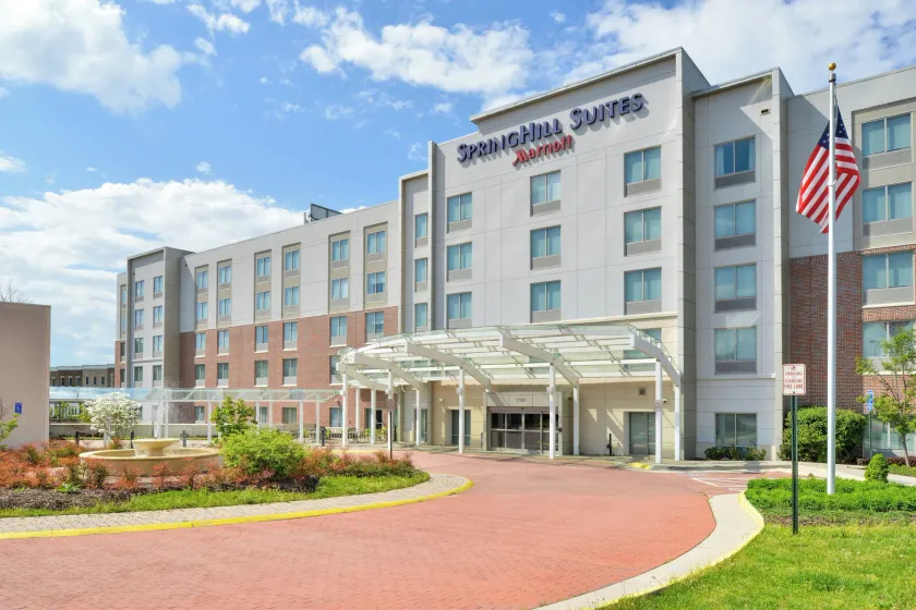 SpringHill Suites Fairfax Fair Oaks - Image 1
