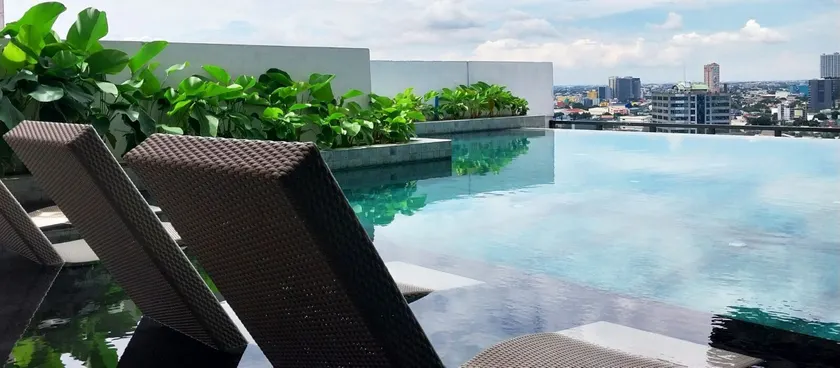 Harolds Hotel Quezon City - Image 1