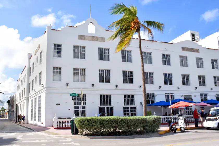 Beach Park Hotel - Image 1