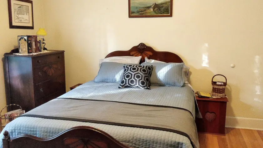 Maurrocks Bed & Breakfast - Image 1