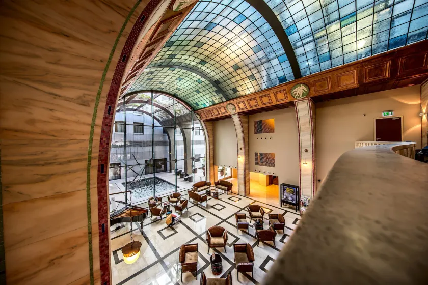 Continental Hotel Budapest - Image 1