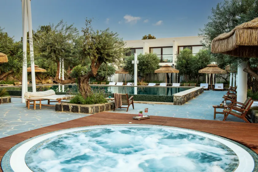 Pereh Mountain Resort  - Image 1