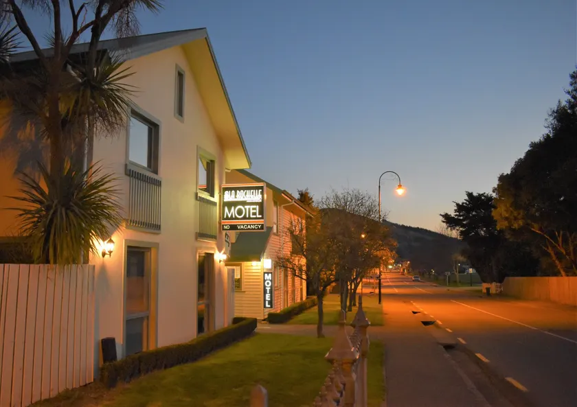 La Rochelle Motel - Image 1
