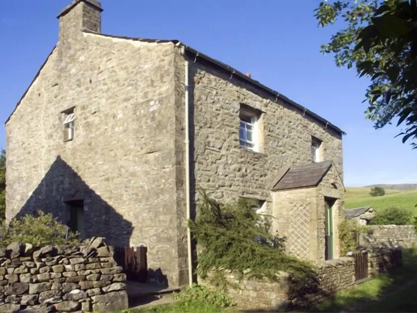 Fawber Cottage - Image 1