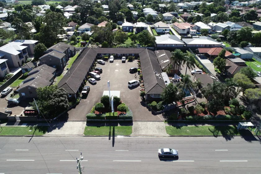 Reign Inn Newcastle - Image 1