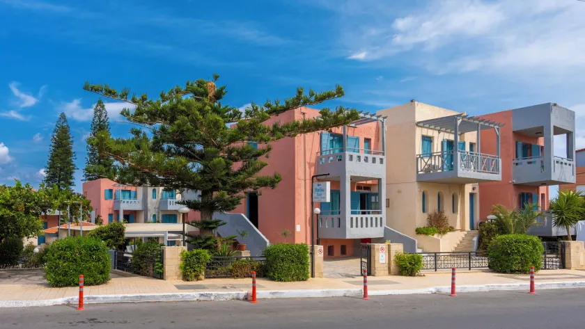 Marilisa Hotel - Image 1