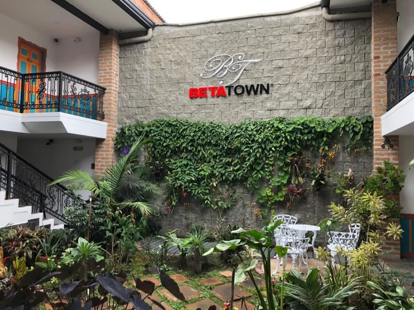 Beta Hotel - Image 1