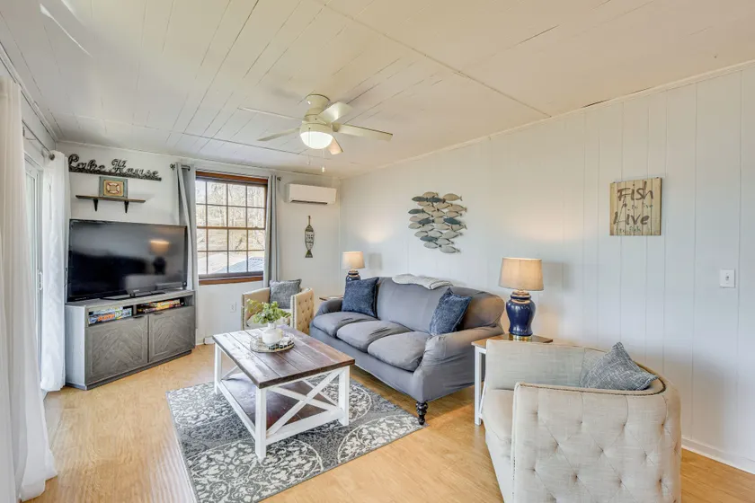 Lake Haven on Lake Hartwell: Cozy 2BR Apt - Image 1