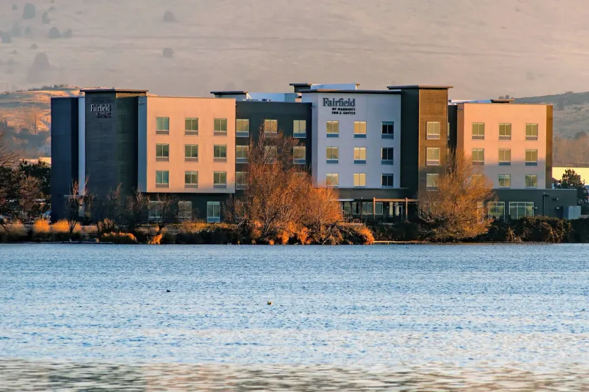 Fairfield Inn & Suites by Marriott Klamath Falls - Image 1