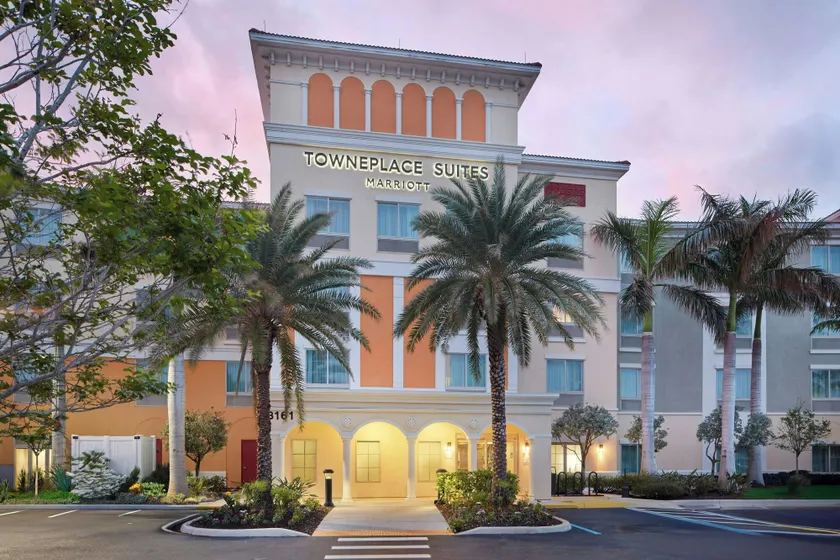 TownePlace Suites by Marriott Fort Myers Estero - Image 1