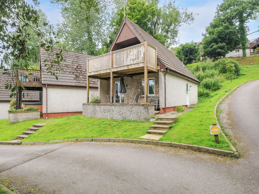 Dart Lodge - Image 1