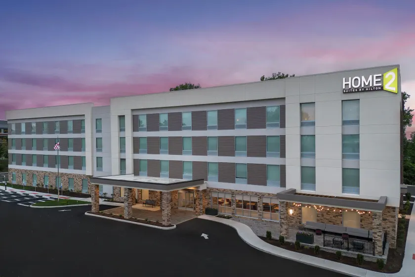 Home2 Suites By Hilton Columbus Easton - Image 1