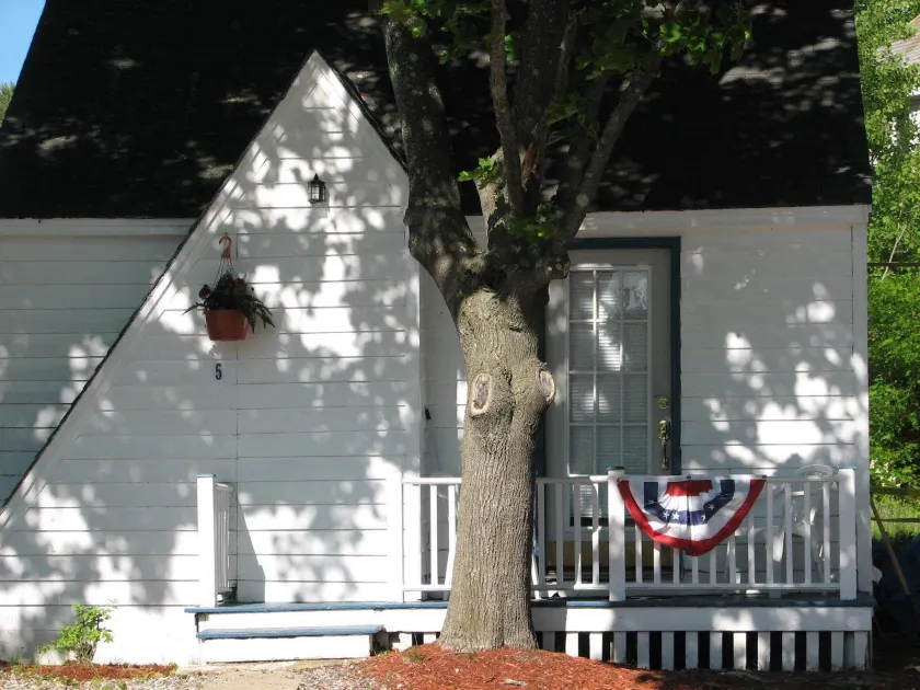 The Landings Inn and Cottages at Old Orchard Beach - Image 1