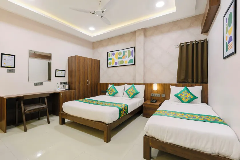 Treebo RKH Palace - Image 1