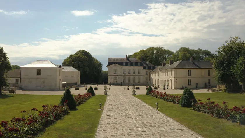 Château de Maudetour - Image 1