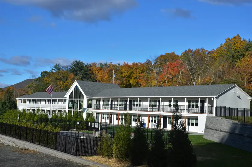 Hotel Dylan - Image 1