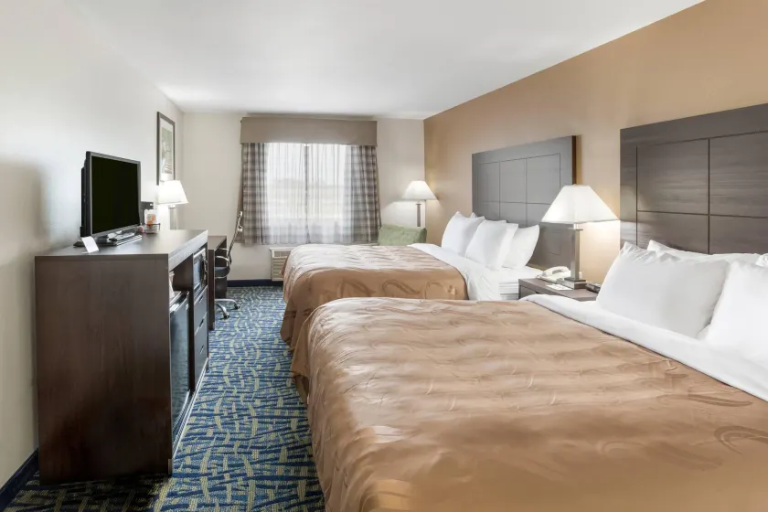 Quality Inn Rochelle - Image 1