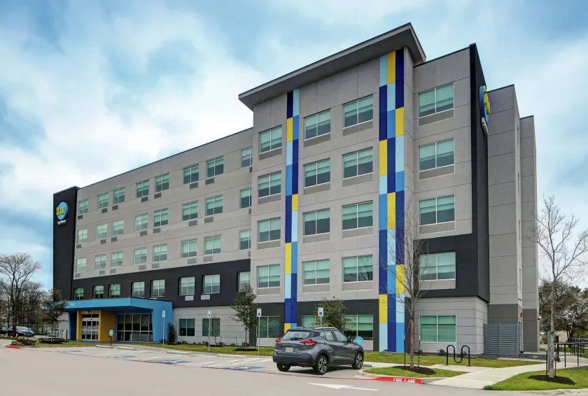 Tru by Hilton Austin Airport, TX - Image 1