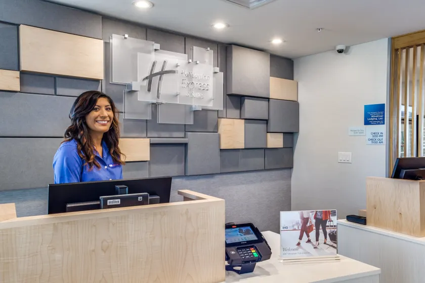 Holiday Inn Express & Suites - Denton South by IHG - Interior entrance