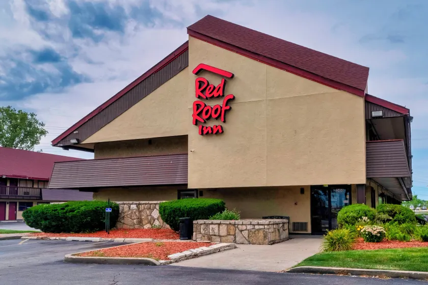 Red Roof Inn Chicago - Lansing - Image 1