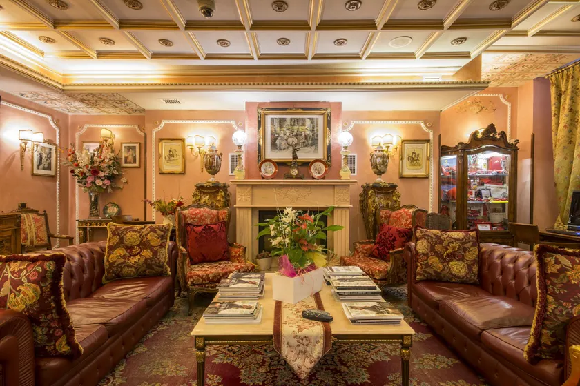 Hotel Vittoria - Image 1