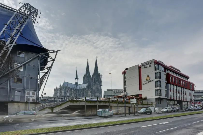 Kommerzhotel Köln - Image 1