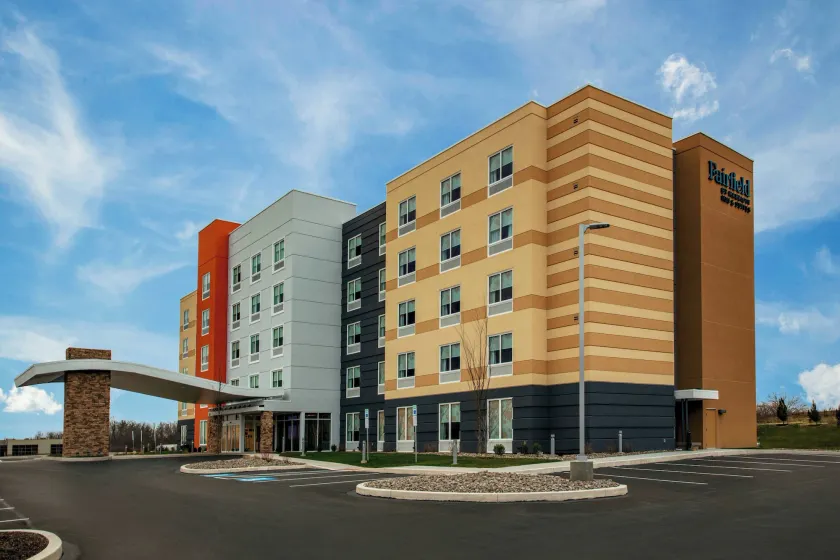 Fairfield by Marriott Inn & Suites Harrisburg West/Mechanicsburg - Image 1