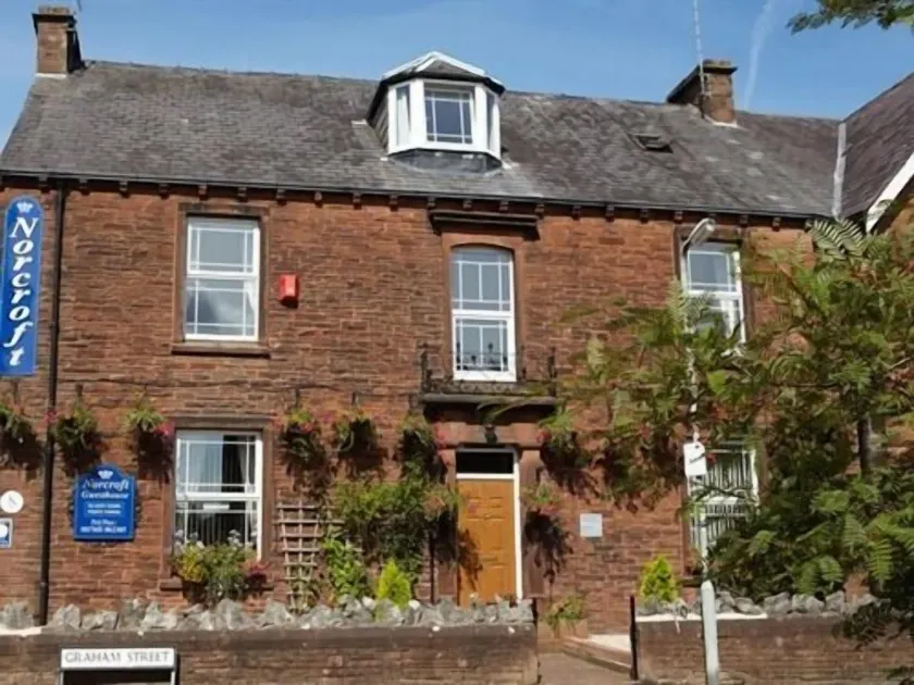 Norcroft Guest House Vegetarian B&B. - Image 1