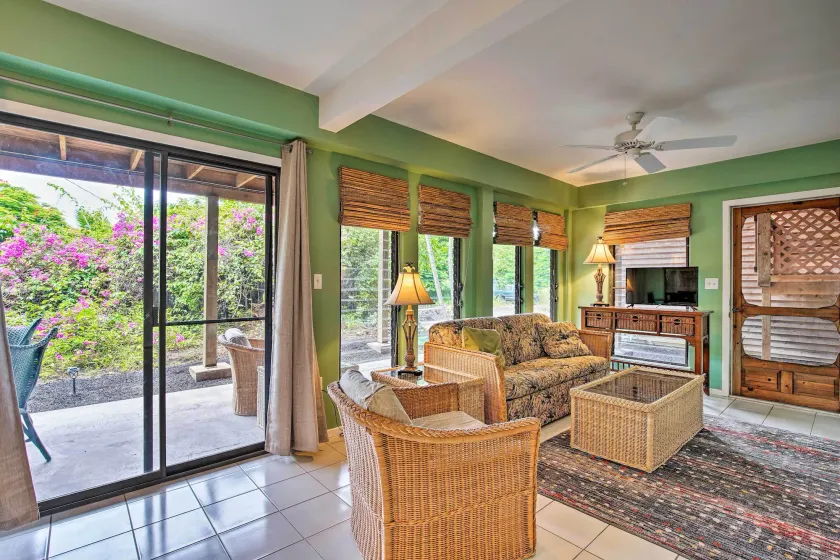 Walk to Turtle Beach from Kailua-Kona Apt! - Image 1