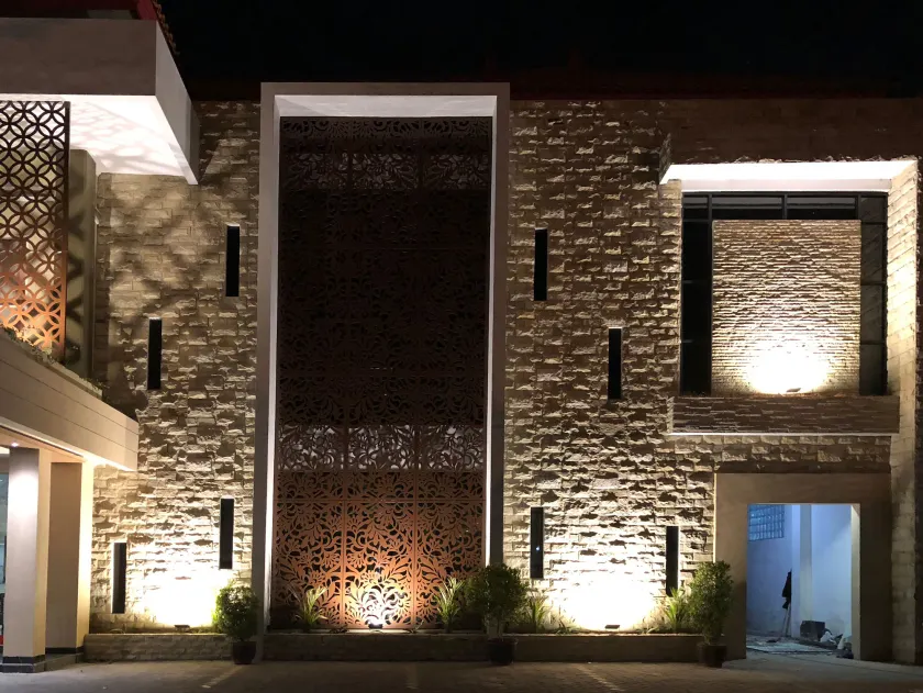Hotel Sinar 1 - Image 1