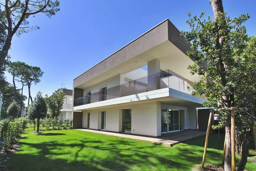 Summer Villas - Image 1
