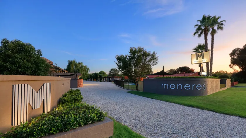Motel Meneres - Image 1