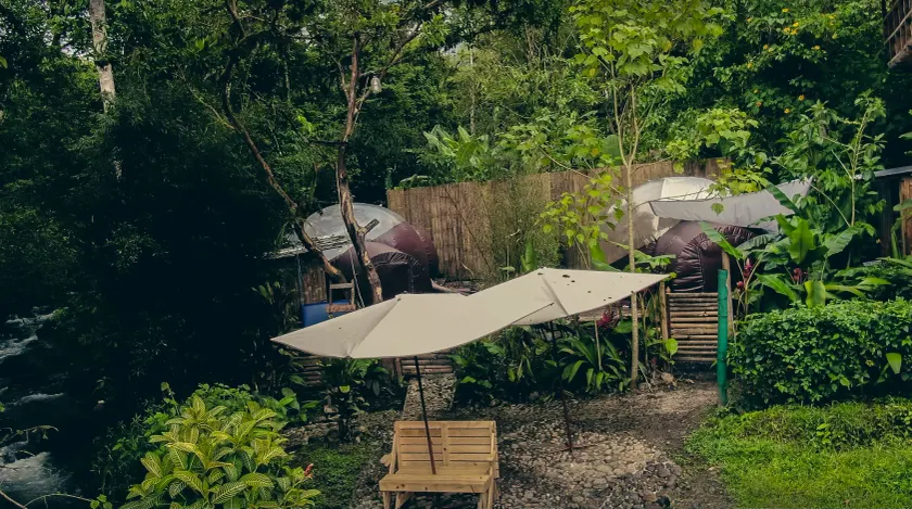 Mindo GlamBird Glamping & Lodge - Image 1