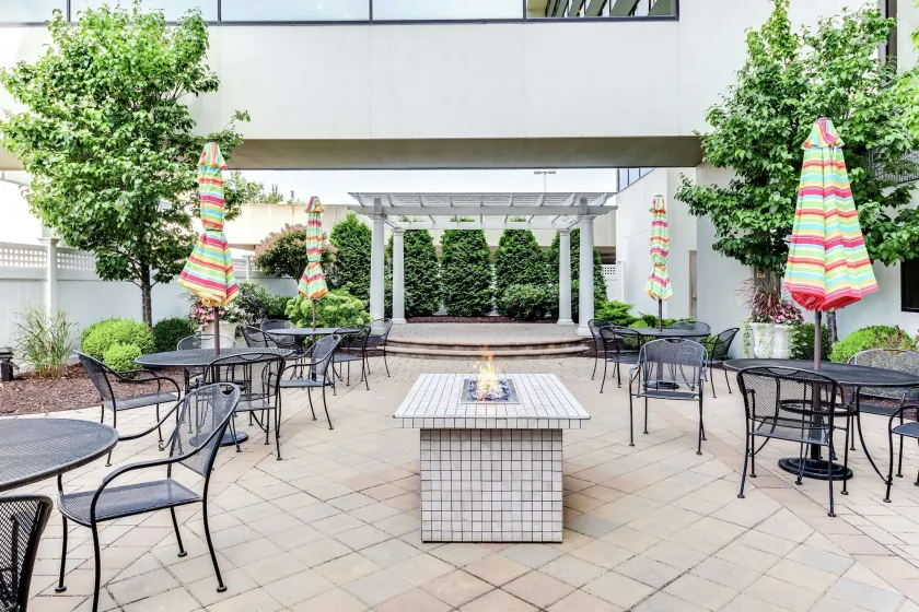 DoubleTree by Hilton Hotel Binghamton - Image 1