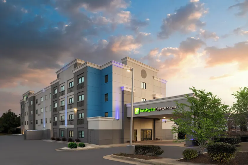 Holiday Inn Express & Suites Leesburg - Historic District by IHG - Image 1