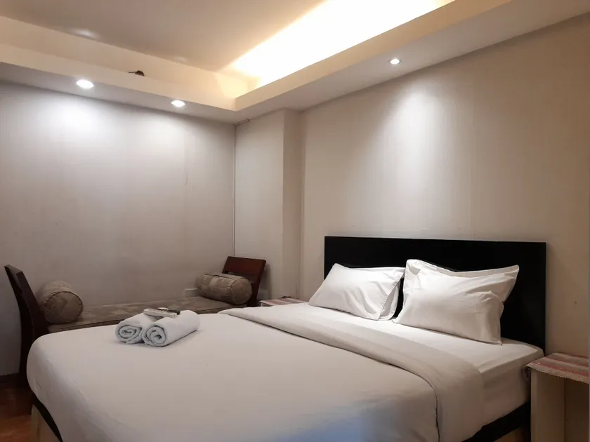 Modern Studio Room at Gateway Ahmad Yani Cicadas Apartment - Room