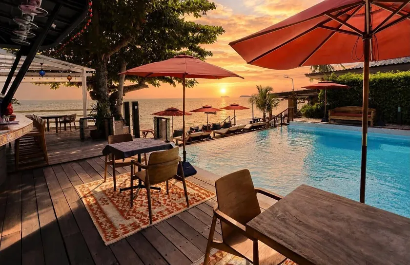 Sunset Beach Hotel - Adults Only - Image 1