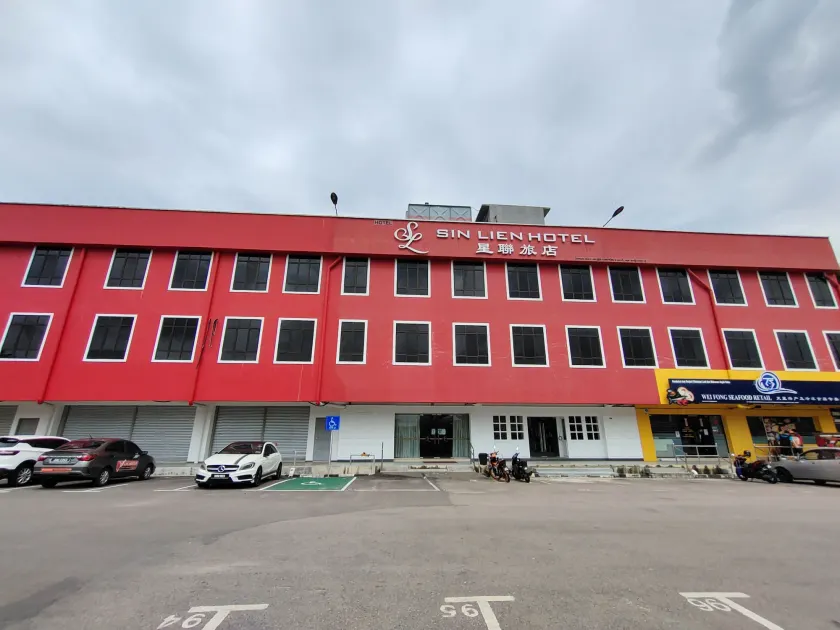 SiN LiEN HOTEL - Image 1