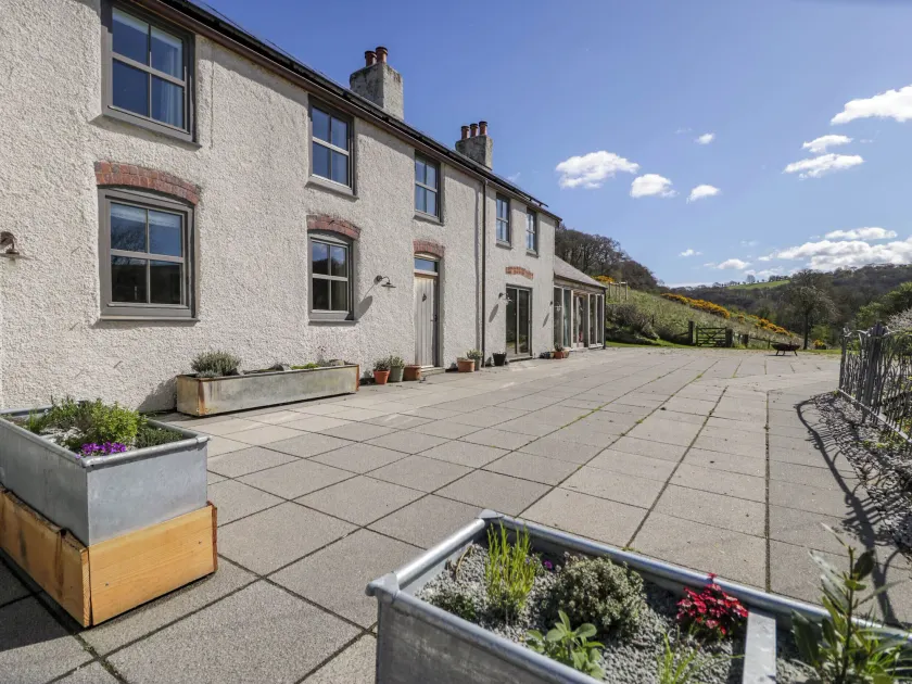 Fron Goch Farm - Image 1