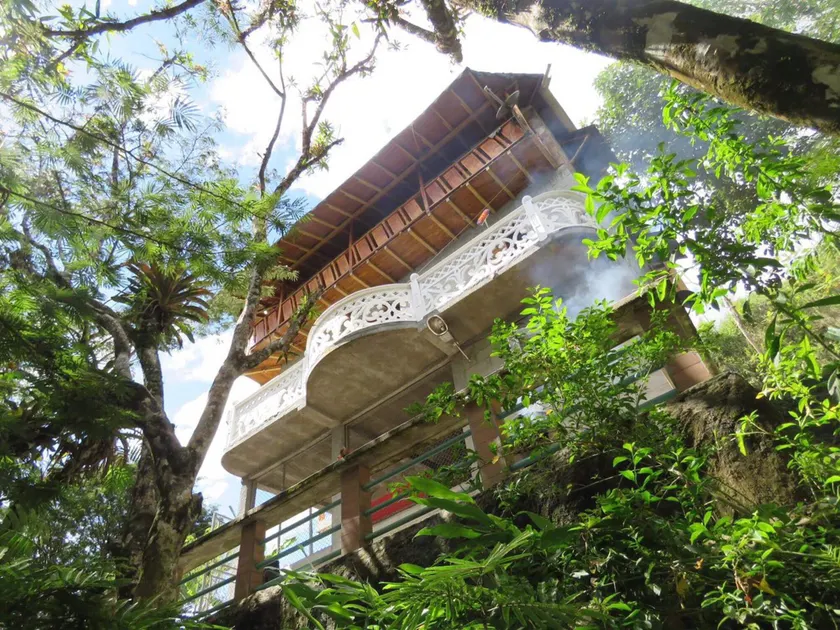 Vista Hermosa - Image 1