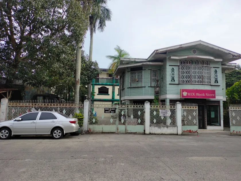 OYO 800 DDD Habitat Dormtel Bacolod - Image 1