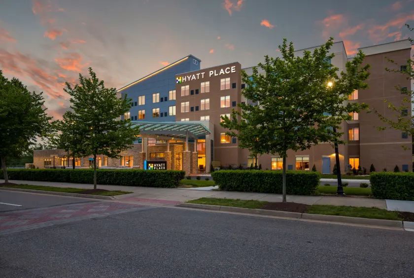 Hyatt Place Hampton Convention Center - Image 1