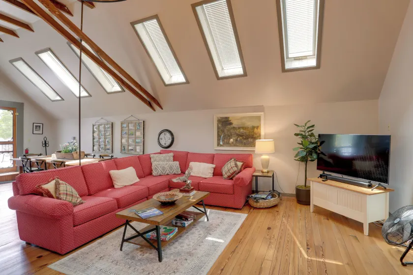 Vacation Home Rental Chautauqua Lake - Image 1