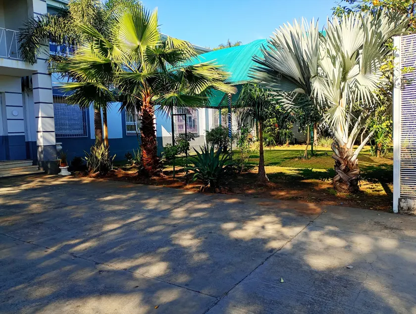 CEDE Inn Hotel - Image 1