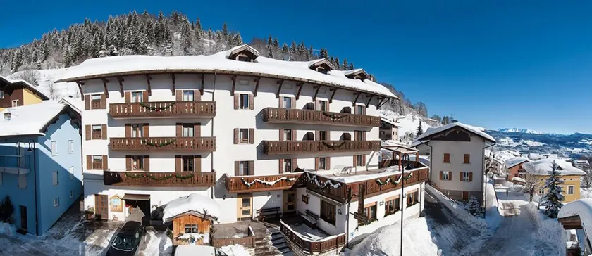Hotel Due Spade - Image 1