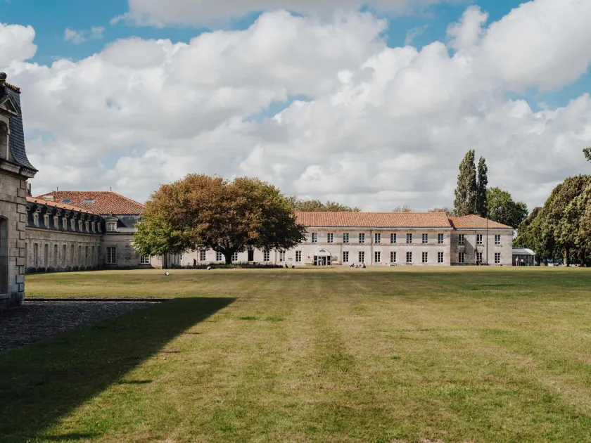 Hôtel Mercure Rochefort La Corderie Royale - Image 1