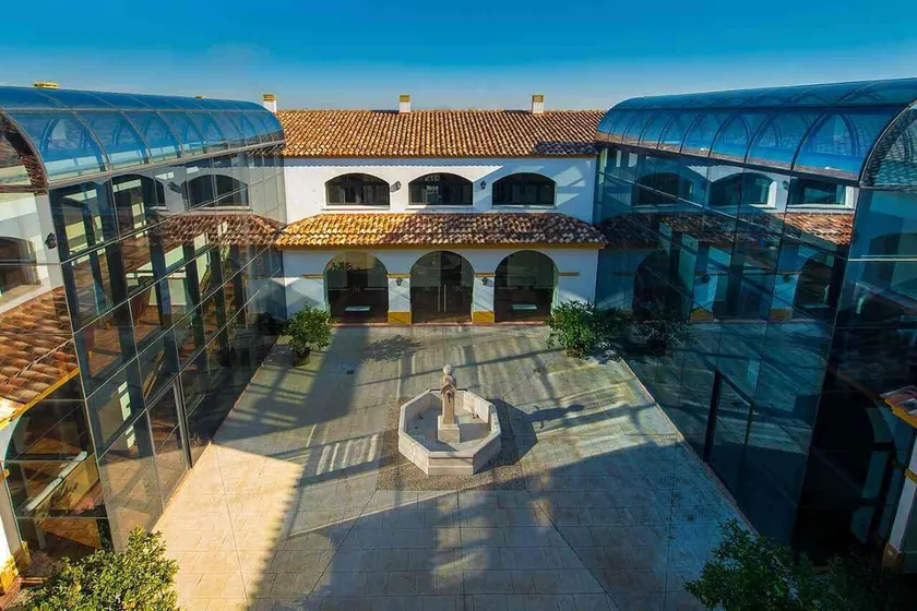 Hospedium Hotel Cortijo Santa Cruz - Image 1