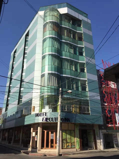 Hotel Ejecutivo Inn - Image 1