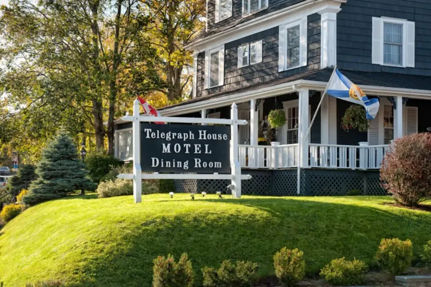 Telegraph House Motel - Image 1