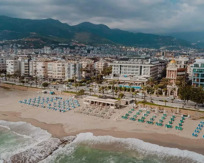 White Gold Hotel & Spa - Image 1